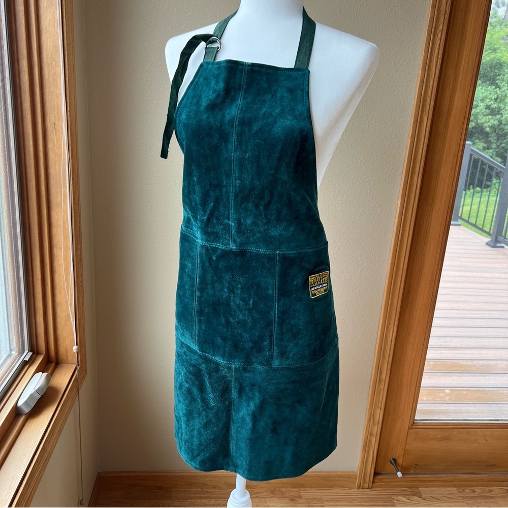 Echtes Leder Leather Suede Apron Green Genuine Titletown Tailgate BBQ *READ